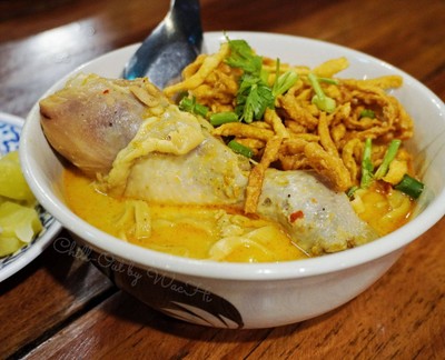 ข้าวซอยไก่