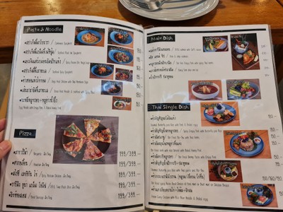 ป้ายราคาหรือสมุดเมนู