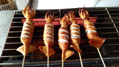 หมึกไข่กลาง (ไม้)