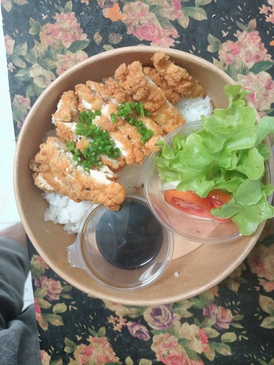 อาหาร หรือ เครื่องดื่ม