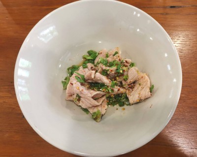 น้องหมูอาบน้ำ