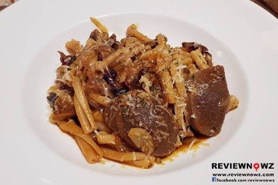 Ox tongue with gruyere mushroom sauce and casareccia pasta