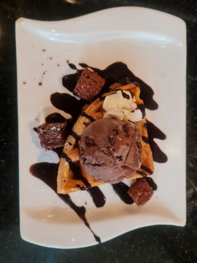 อาหาร หรือ เครื่องดื่ม