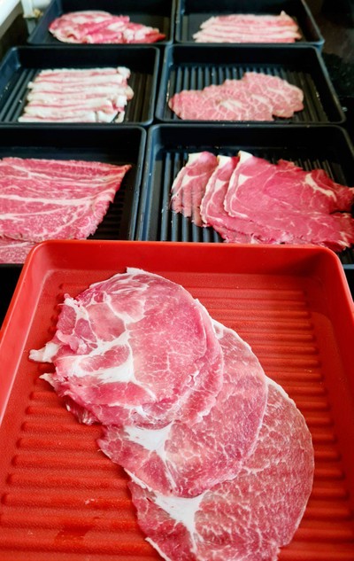 อาหาร หรือ เครื่องดื่ม