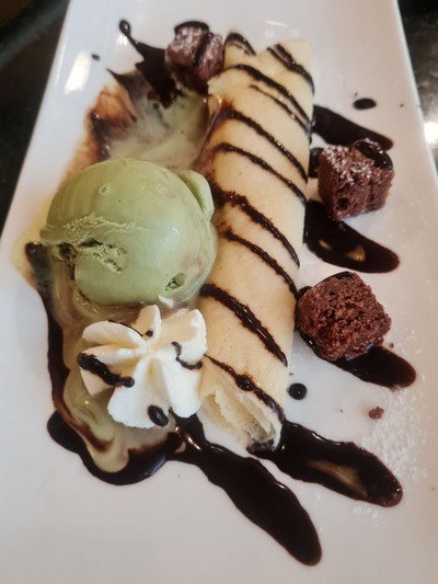 อาหาร หรือ เครื่องดื่ม