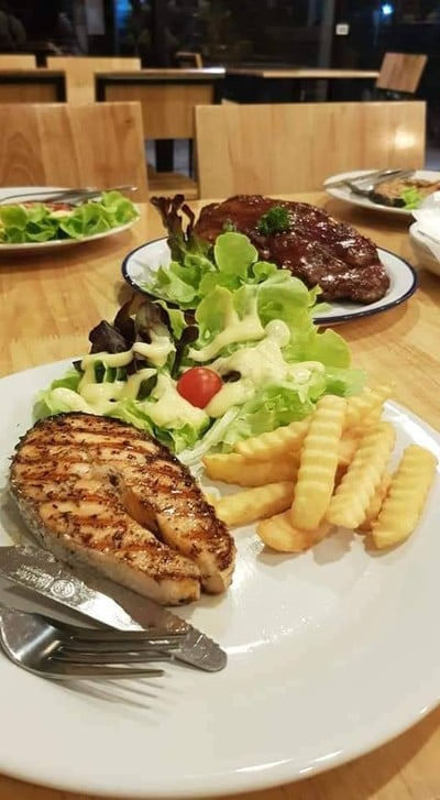 MaMo Cafe อู่ทอง