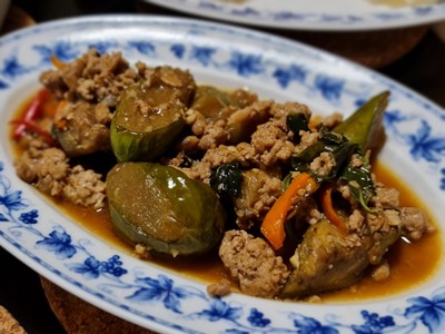 ผัดมะเขือยาวหมูสับ