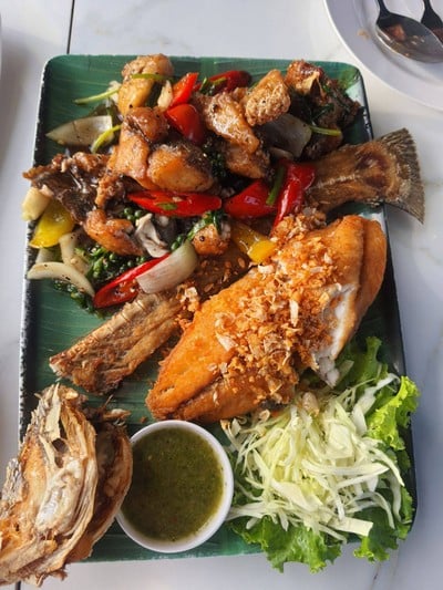 เมนูของร้าน บ้านเมษา