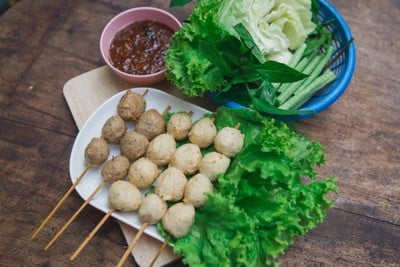 เมนูของร้าน ก๋วยเตี๋ยวมิตรสัมพันธ์ อุบลราชธานี