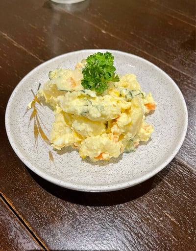 สลัดมันฝรั่ง