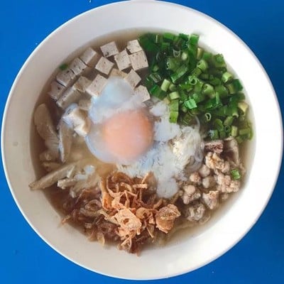 เจ๊เตียงก๋วยจั๊บญวนเส้นสด ลาดพร้าว101 แยก15