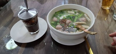 ก๋วยจั๊บญวน