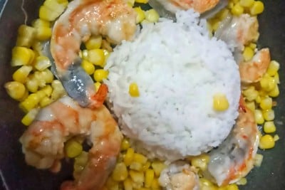 วิธีทำ ข้าวผัดกุ้งข้าวโพดชีส วิธีทำ ข้าวผัดกุ้งข้าวโพดชีส
