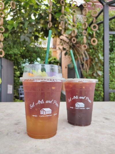 เมนูของร้าน Set Arts And Props Cafe And Bistro