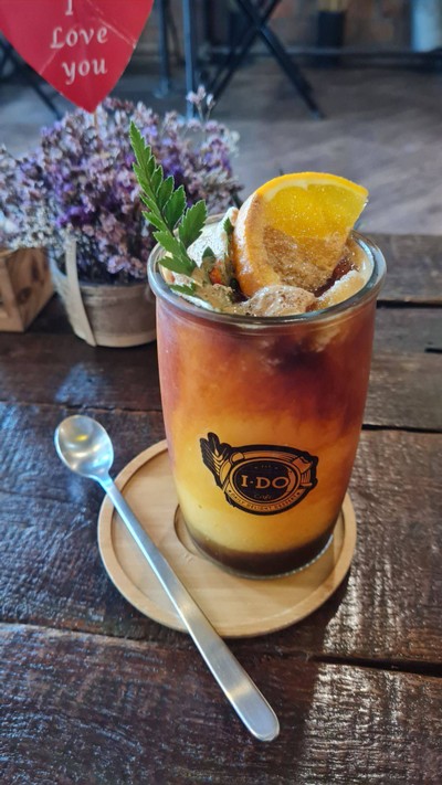 อาหาร หรือ เครื่องดื่ม