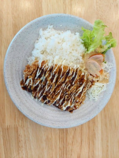ข้าวหน้าหมูทงคัตสึ