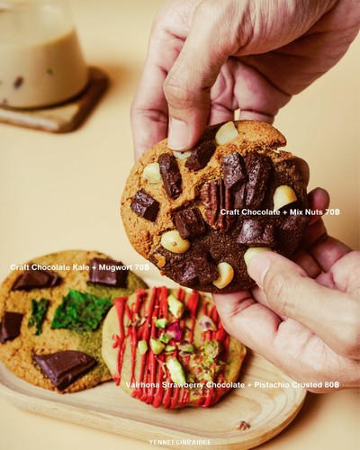 Flourless Vegan Oatmeal Soft Cookie