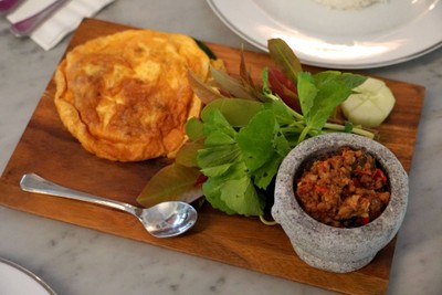 ปลาร้าสับหมูผัดแซ่บ-ไข่เจียว-ข้าวหอมมะลิ