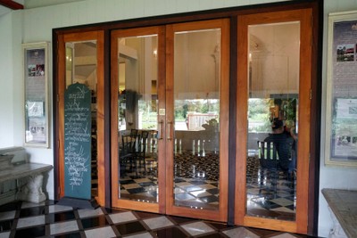 หน้าร้าน