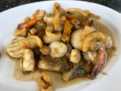 ทะเลผัดรากผักชี