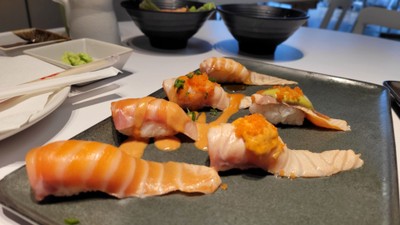 ซูชิแซลมอน