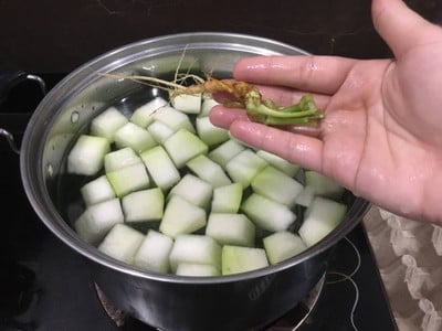 วิธีทำ ต้มจืดฟักเขียวใส่หมู วิธีทำ ต้มจืดฟักเขียวใส่หมู