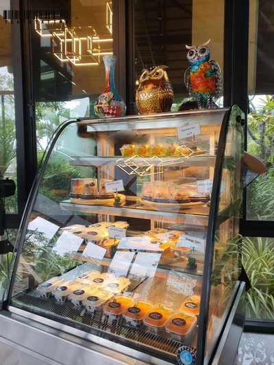 อาหาร หรือ เครื่องดื่ม