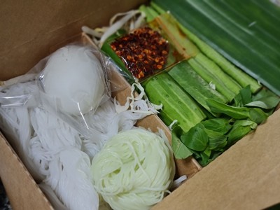 ขนมจีนน้ำยาปู