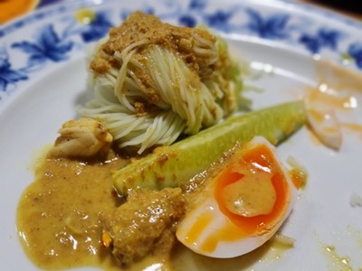 ขนมจีนน้ำยาปู