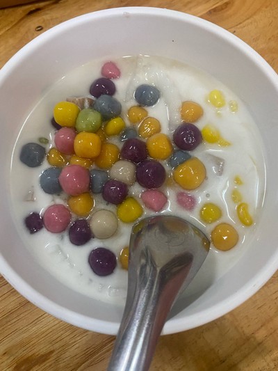 บัวลอยไข่หวาน