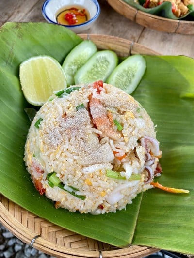 ข้าวผัดทะเล
