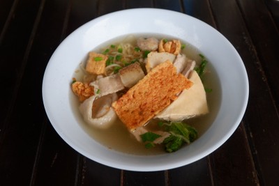 ก๋วยเตี๋ยวแคะ