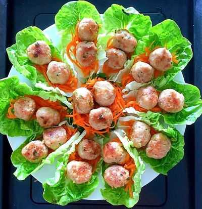 วิธีทำ มีทบอลห่อผัก meatball baby romaine lettuce wraps วิธีทำ มีทบอลห่อผัก meatball baby romaine lettuce wraps