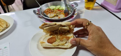 ไข่กะทะ กับขนมปัง