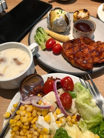 เสต็กหมูซอสบาร์บีคิว