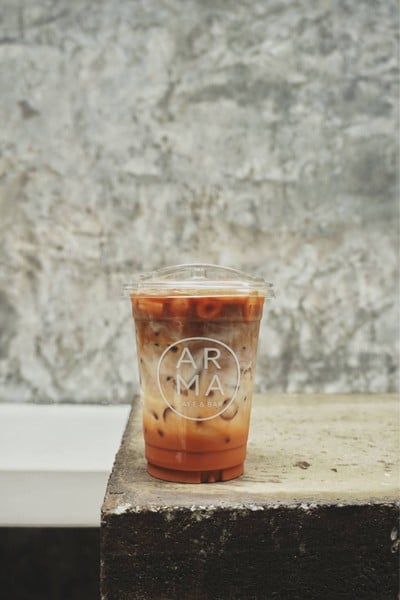 Ar-ma Cafe & Bar
