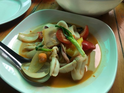 หมึกผัดไข่เค็ม