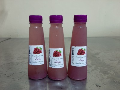 ชุด3ขวดเล็กน้ำองุ่นแท้100%(มีเนื้อ) 200ml