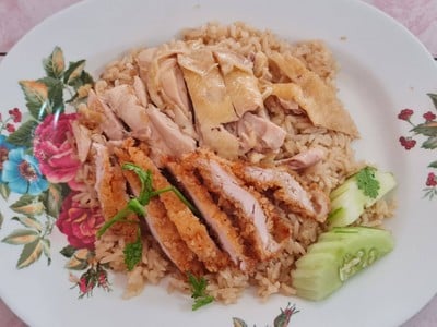 ข้าวมันไก่ไหหลำ