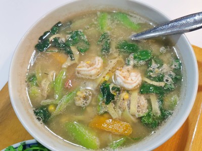 แกงเลียงกุ้งสด