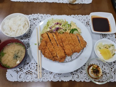 ทงคัตสึเซ็ต