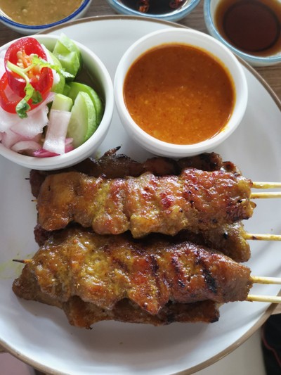 หมูสะเต๊ะ