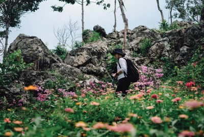 Unseen Thailand เดินป่า กางเต็นท์ แคมป์ปิ้งที่ ภูซับเหล็ก จ.ลพบุรี