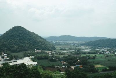 Unseen Thailand เดินป่า กางเต็นท์ แคมป์ปิ้งที่ ภูซับเหล็ก จ.ลพบุรี
