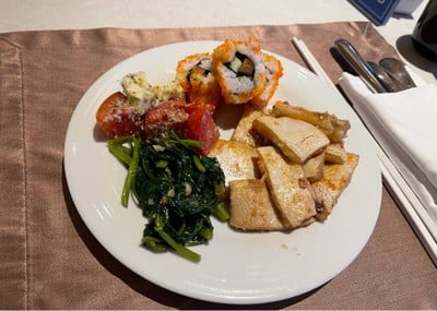 International breakfast buffet