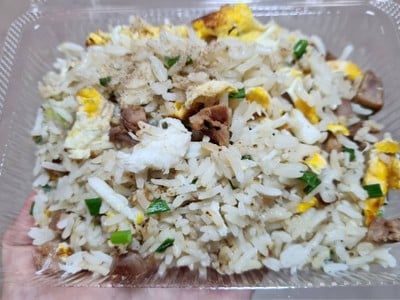 ข้าวผัดปู+หมูแดง (ธรรมดา)