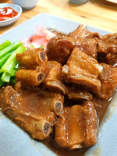 ซี่โครงหมูอบ