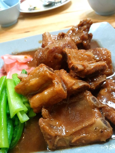 ซี่โครงหมูอบ