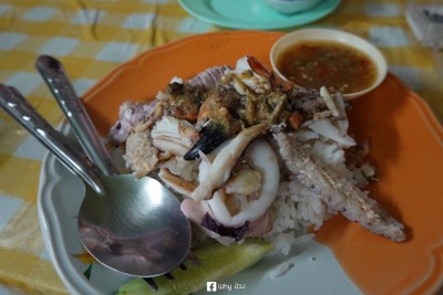 ข้าวหน้าทะเล