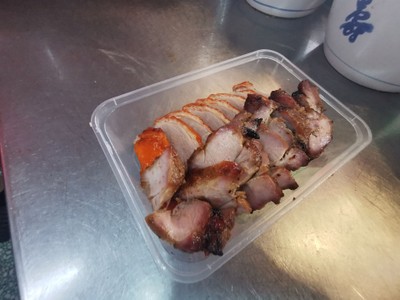 ใส่กล่องแยกกับ ราคา 100 บาท